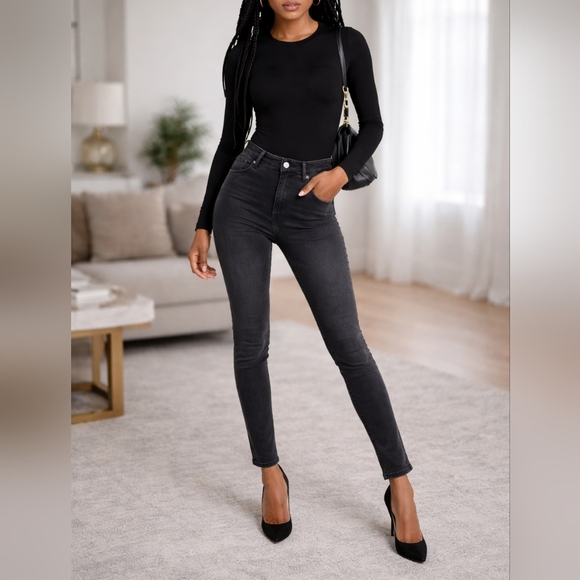 Good American Denim - GOOD AMERICAN Good Classic High Waist Skinny Jean Faded Washed Black Gray NEW